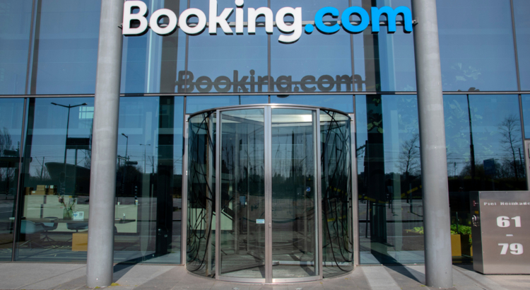 Booking Amsterdam Eingang