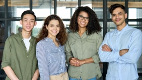 Personal Mitarbeiter Fachkräfte Foto iStock insta photos