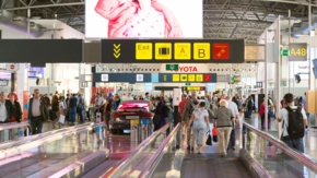 Belgien Brüssel Flughafen airport Foto iStock blazekg
