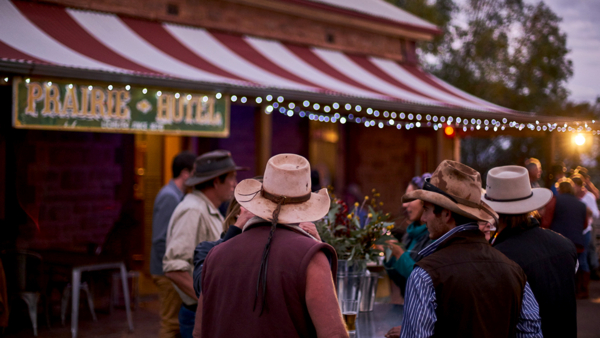 Australien Südaustralien Outback Pub Prairie Hotel Parachilna Foto SATC.jpg